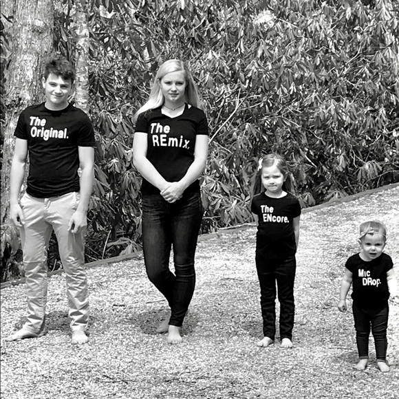 Meet your Posher, Shannon - Picture 2 of 3